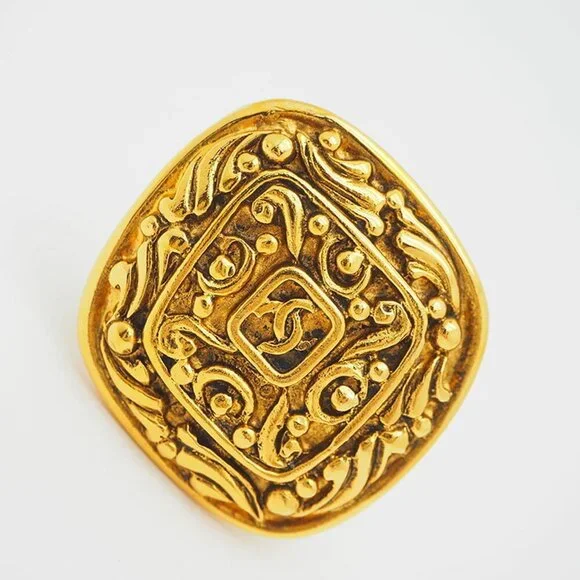 CHANEL Gold Earrings